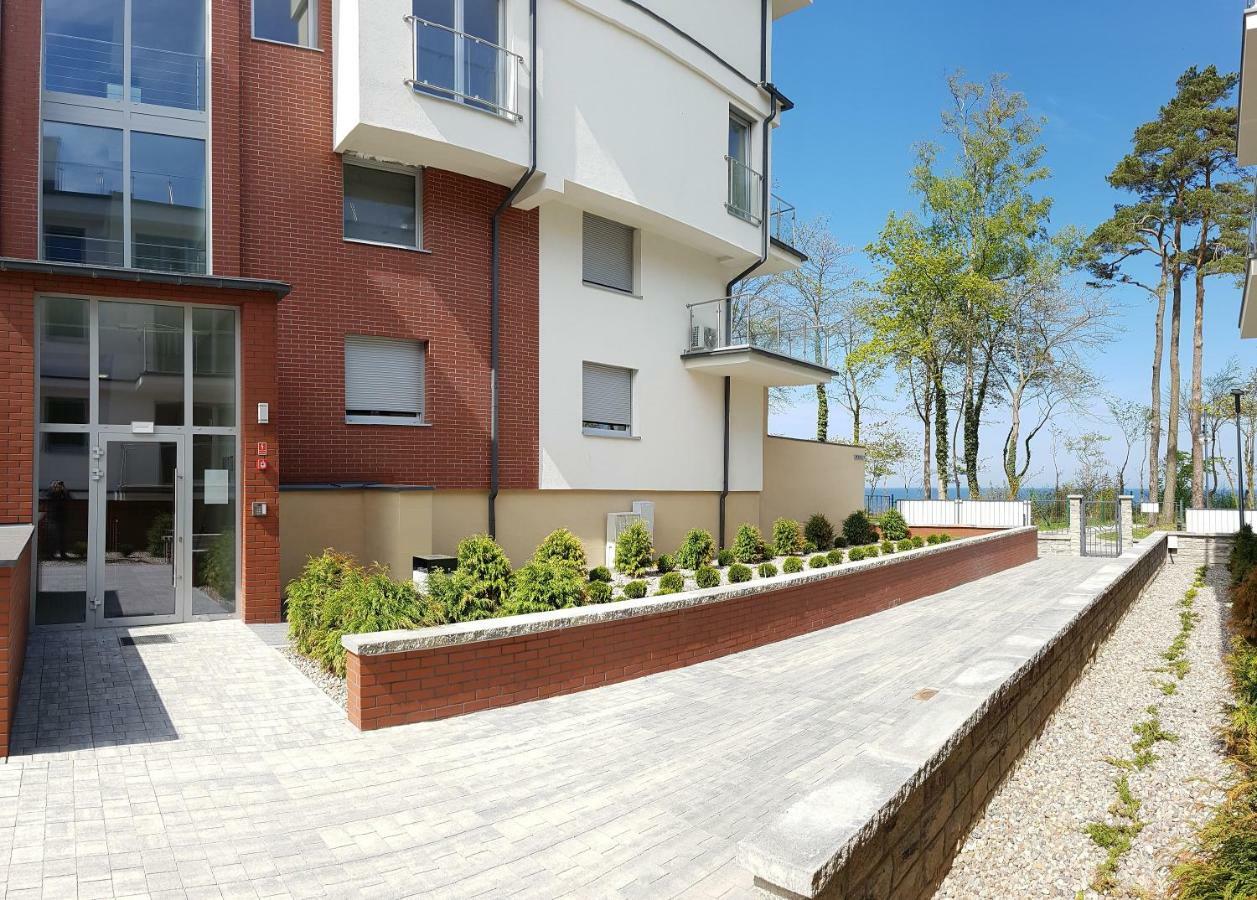 Premium Apartamenty Klifowa Ревал Екстериор снимка