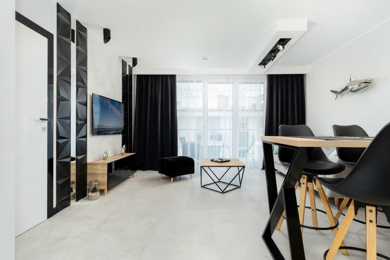 Premium Apartamenty Klifowa Ревал Екстериор снимка
